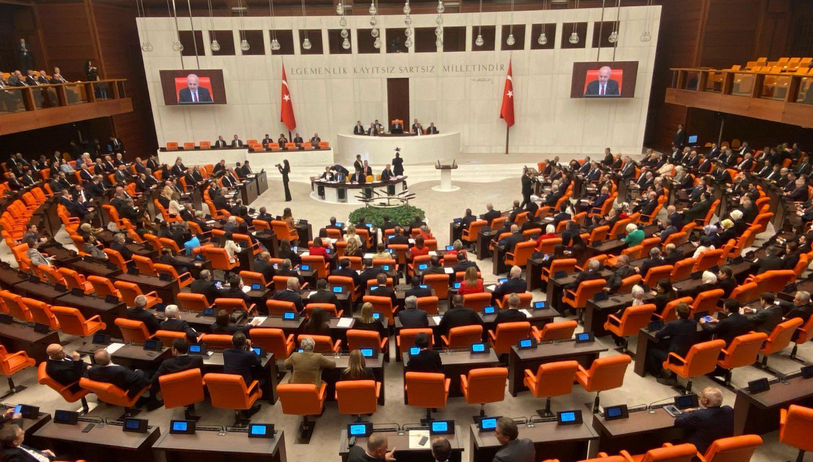 Türkiye Büyük Millet Meclisi (TBMM), 1 Ekim Çarşamba günü yasama