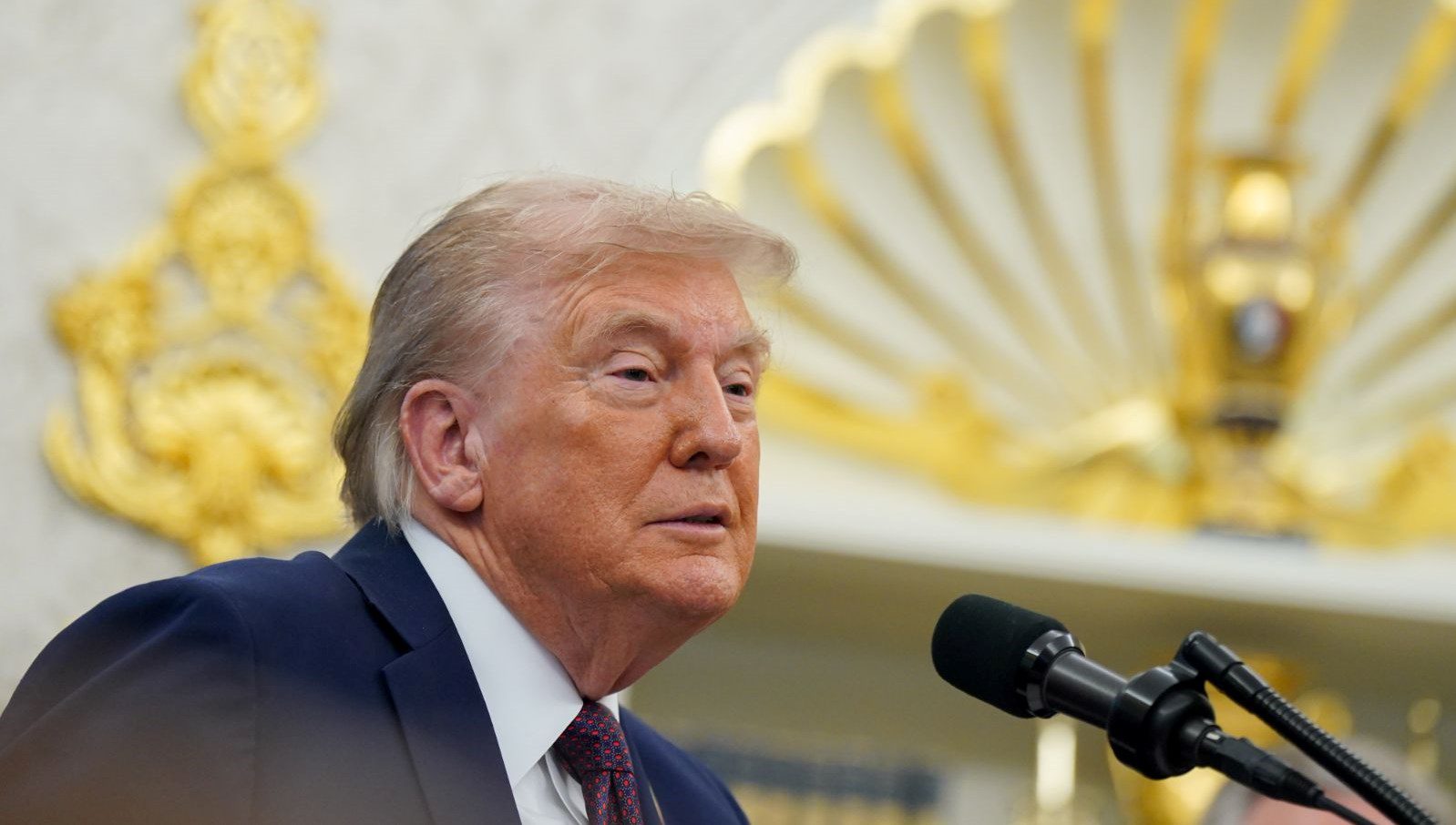 ABD Başkanı Donald Trump, Beyaz Saray’da gazetecilerin sorularını yanıtladığı basın