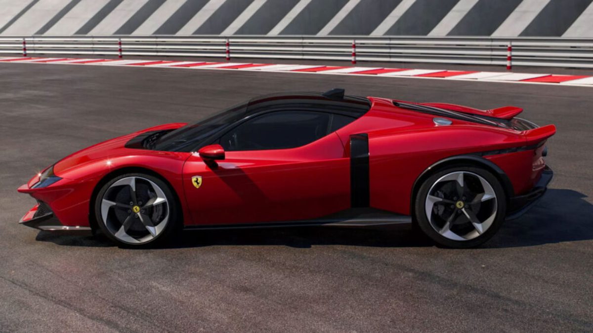 SF90 Stradale'nin yerini alan yeni Ferrari 849 Testarossa, V8 motoru