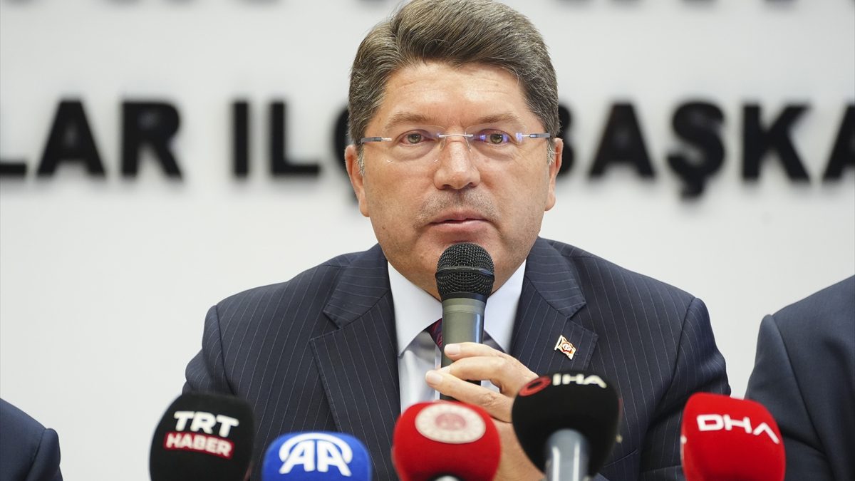 Türkiye Yüzyılı Buluşmaları programında önemli açıklamalarda bulunan Adalet Bakanı Yılmaz