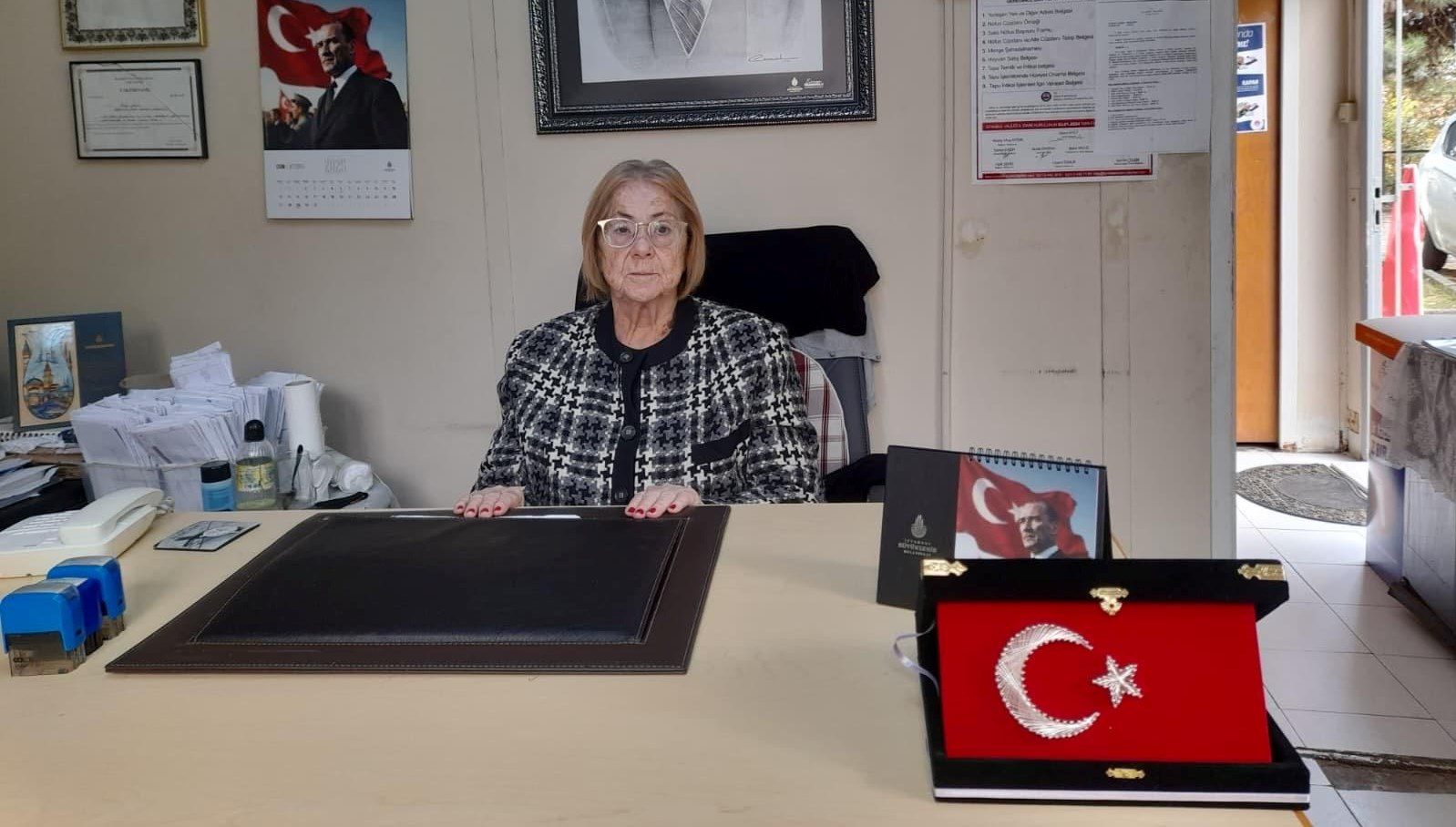 İstanbul Bakırköy'de 80 yaşındaki Emel Çelik, 9 seçimdir Zeytinlik Mahallesi