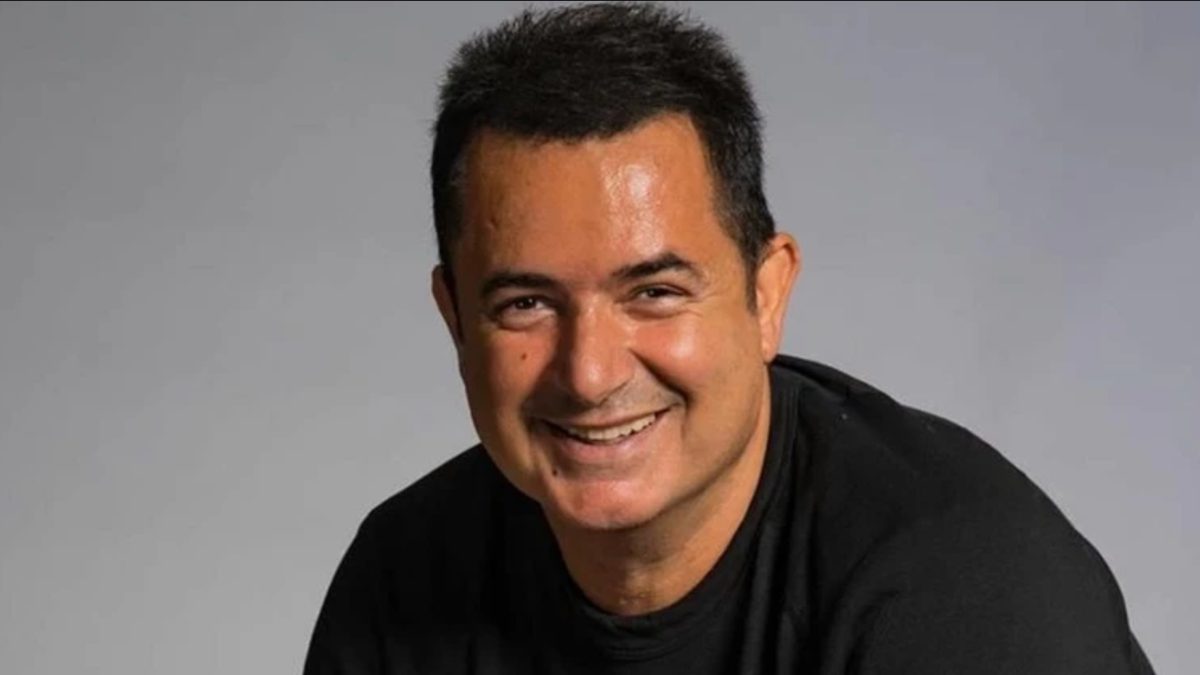 Acun Ilıcalı, Survivor 2026 kadrosunu açıklamaya devam ediyor. Ünlü televizyoncu,