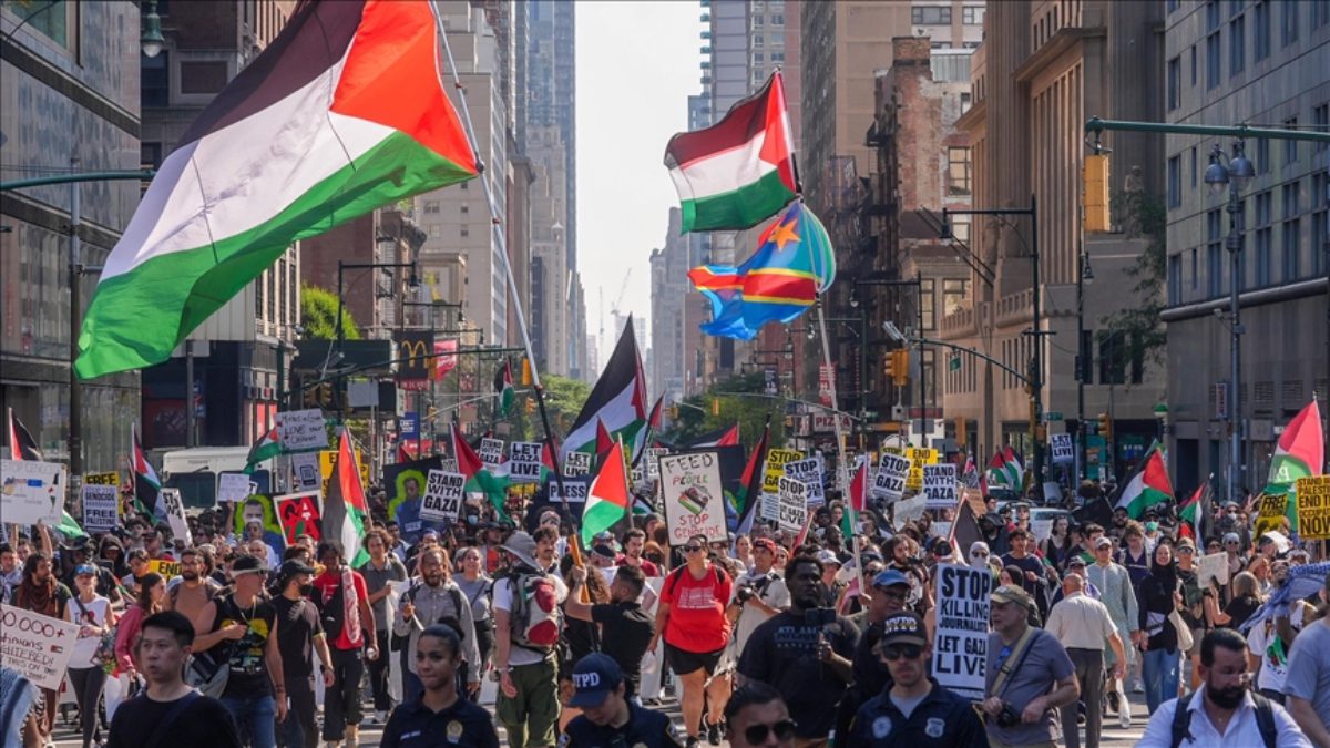 ABD'de yapılan ankete göre Amerikalıların yüzde 59'unun İsrail'e karşı olumsuz