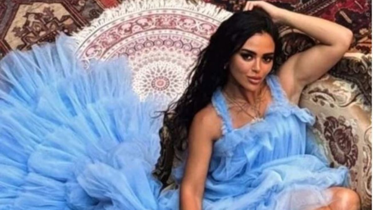 Semanur Arslan'ın, geçen yıl 20 Ekim'de Ferhat D.'nin oturduğu gökdelenin