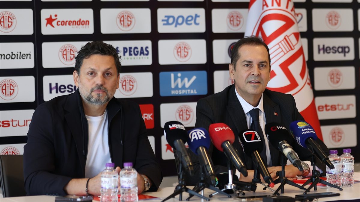 Süper Lig ekiplerinden Antalyaspor'da teknik direktörlüğe getirilen Erol Bulut, "Aidiyet
