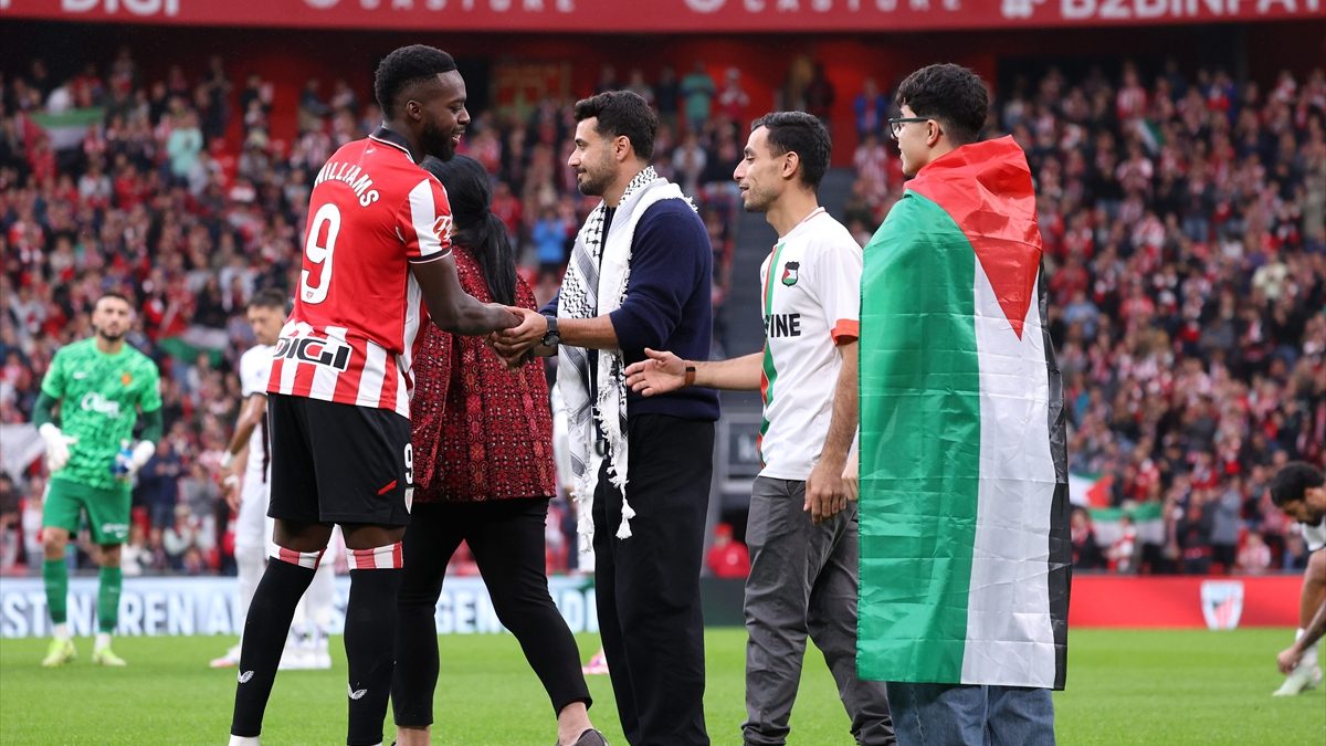 İspanya'nın Athletic Bilbao Kulübü, Mallorca maçı öncesinde Filistin için özel