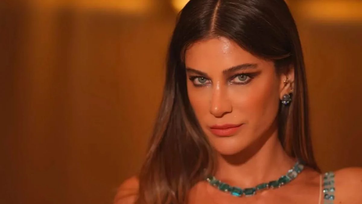 Berrak Tüzünataç, Güllü'nün çocuklarına yönelik eleştiriler sosyal medyasından sert tepki