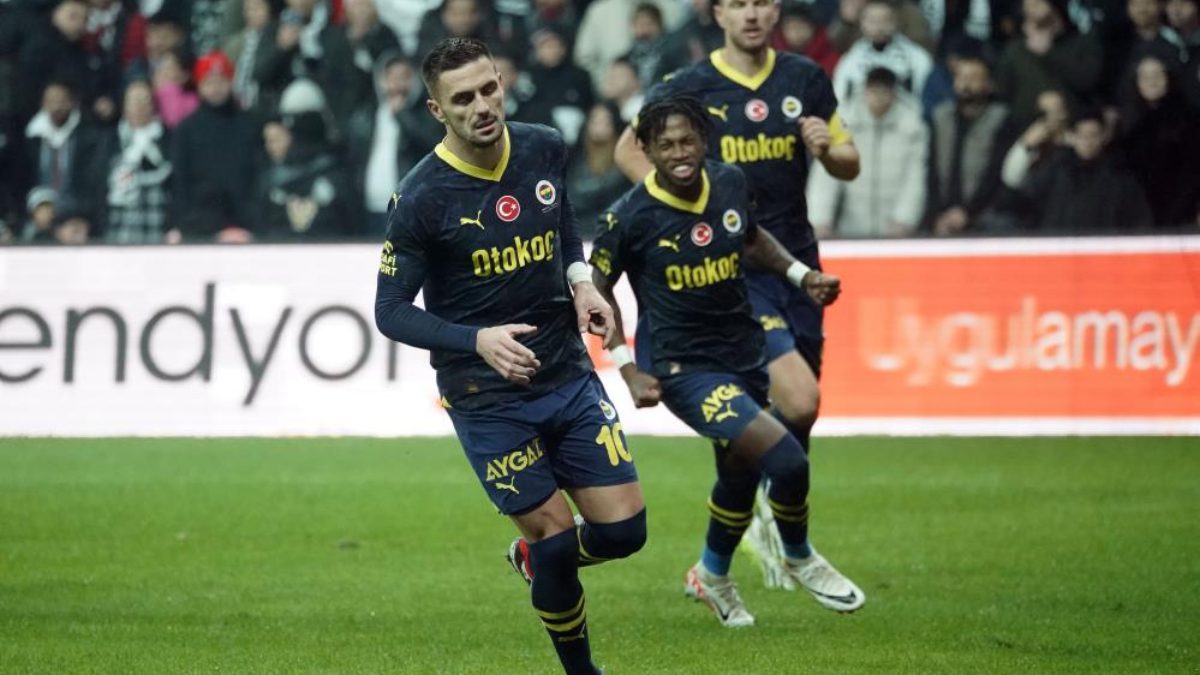 Beşiktaş ile Fenerbahçe arasında Süper Lig, Türkiye Kupası ve Süper