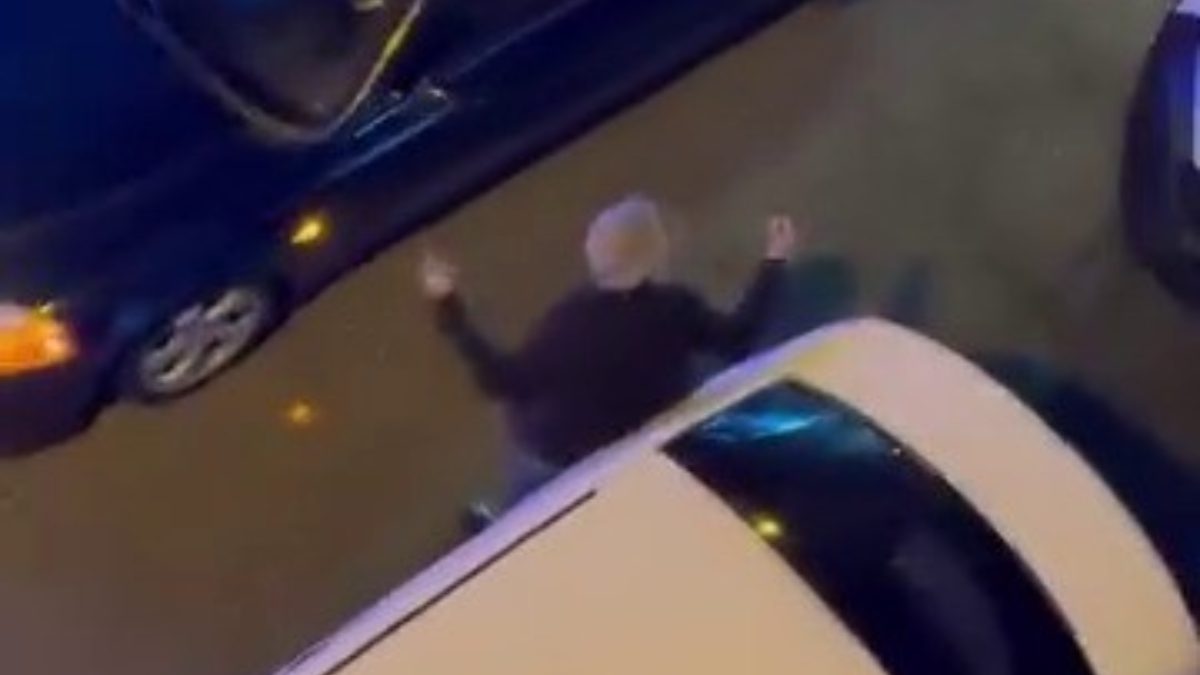 Mudanya ilçesinde direksiyon başına alkollü geçtiği öne sürülen sürücü, trafiği