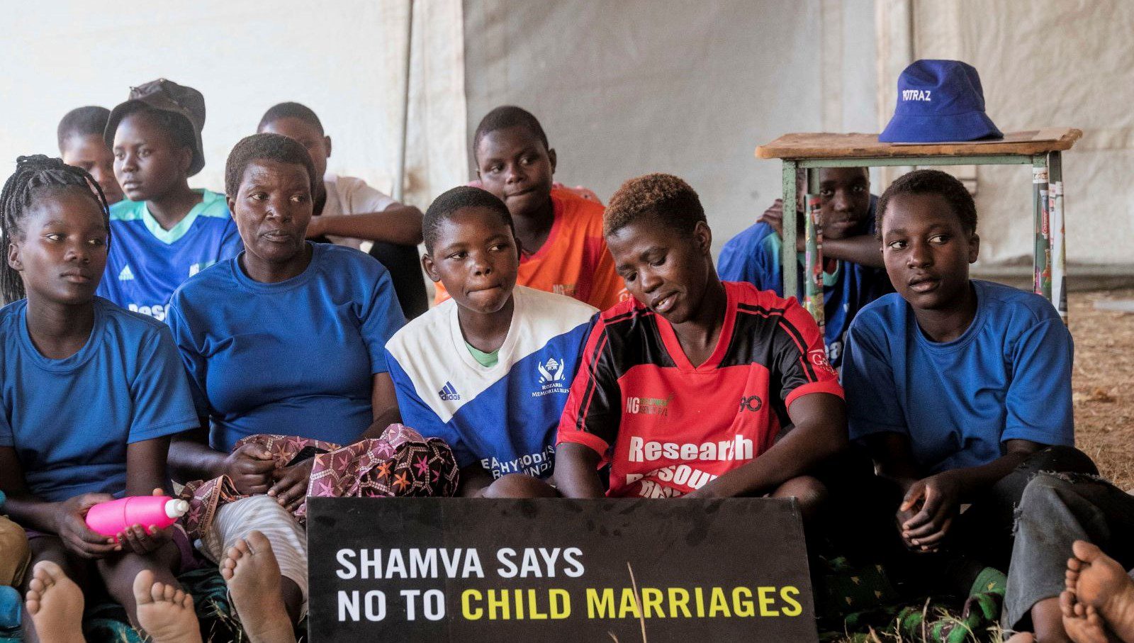 Afrika ülkesi Zimbabve'de küçük yaşta evlilklerle mücadele için "Nhanga" adı