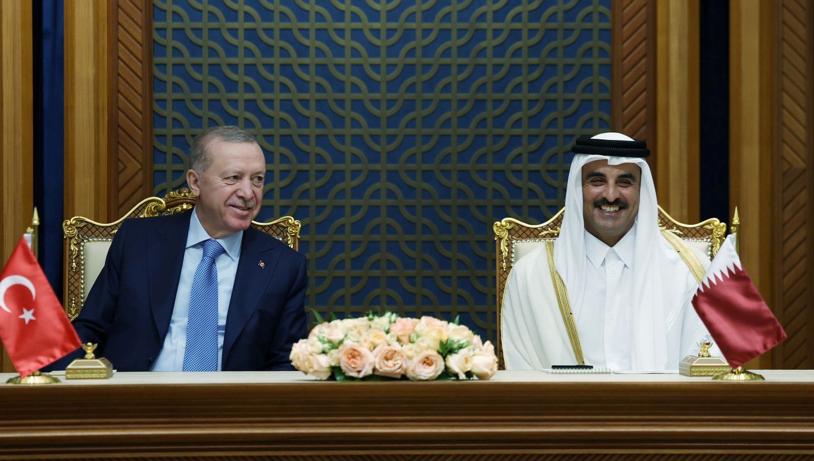 Cumhurbaşkanı Erdoğan, Körfez turu kapsamında Doha'da Katar Emiri Al Sani