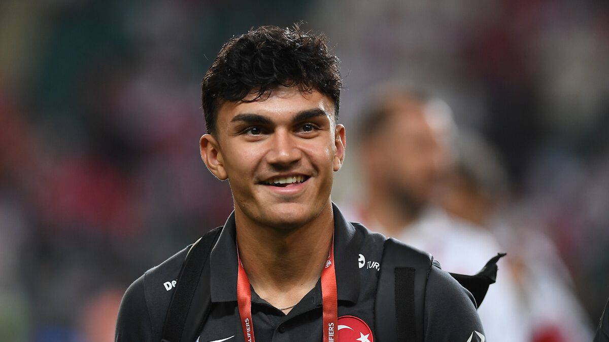 Eintracht Frankfurt, Can Uzun'un A Milli Futbol Takımı'nda daha fazla