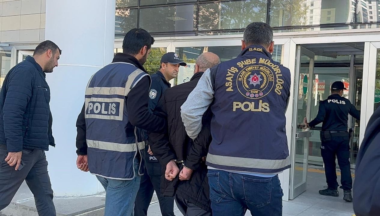 Elazığ'da Günışığı Gazetesi imtiyaz sahibi gazeteci Mehmet Nafiz Koca'ya silahlı