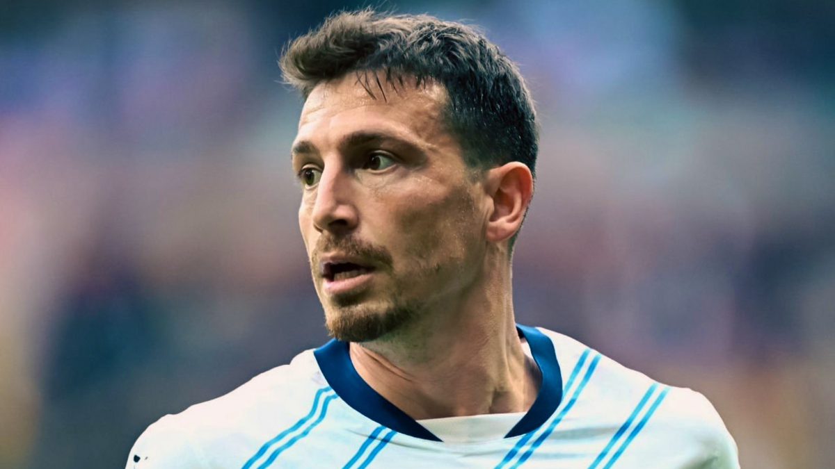 Fenerbahçe’de Mert Hakan Yandaş, takımla çalışmalara başladı. Tecrübeli futbolcunun, milli