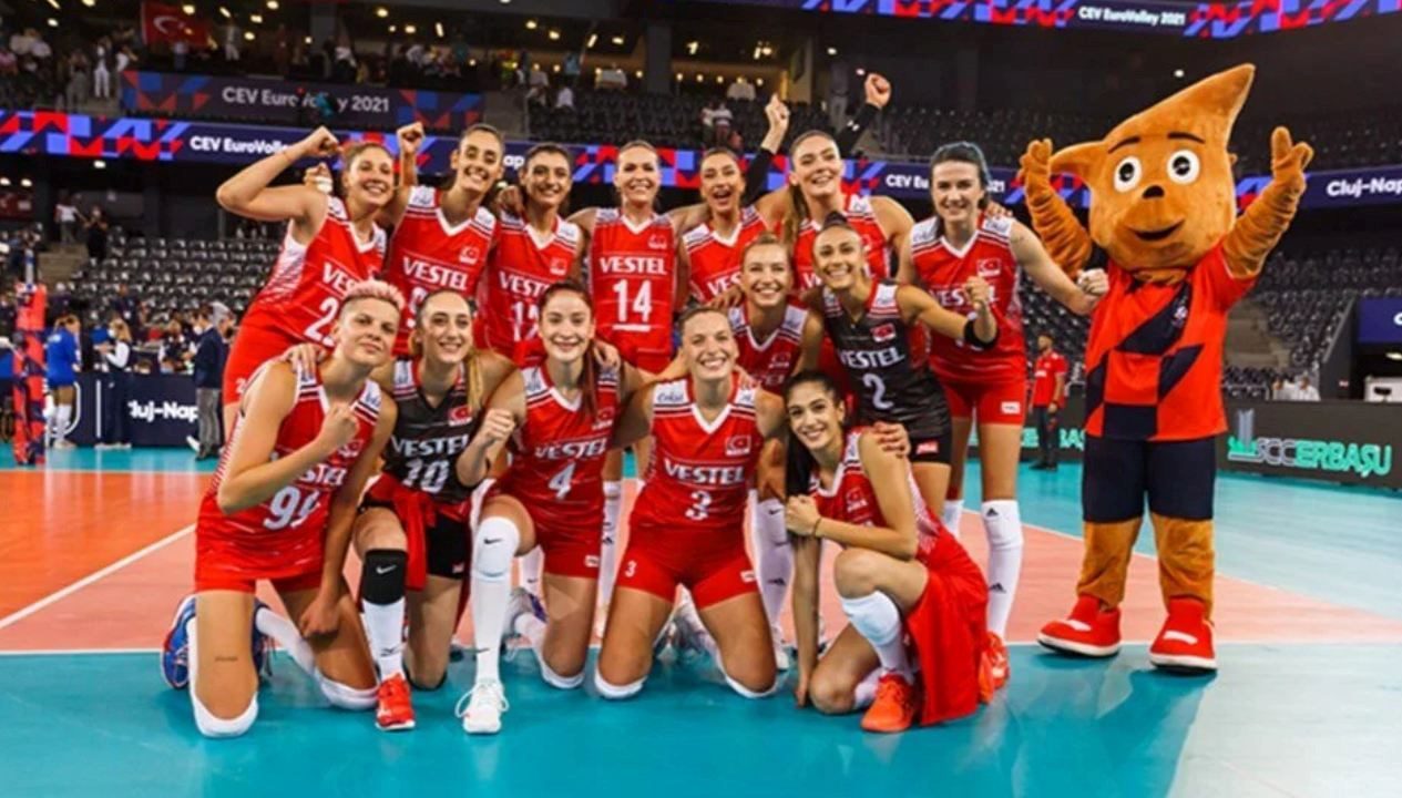 A Milli Kadın Voleybol Takımı'nın Türkiye'nin 3. kez ev sahipliği