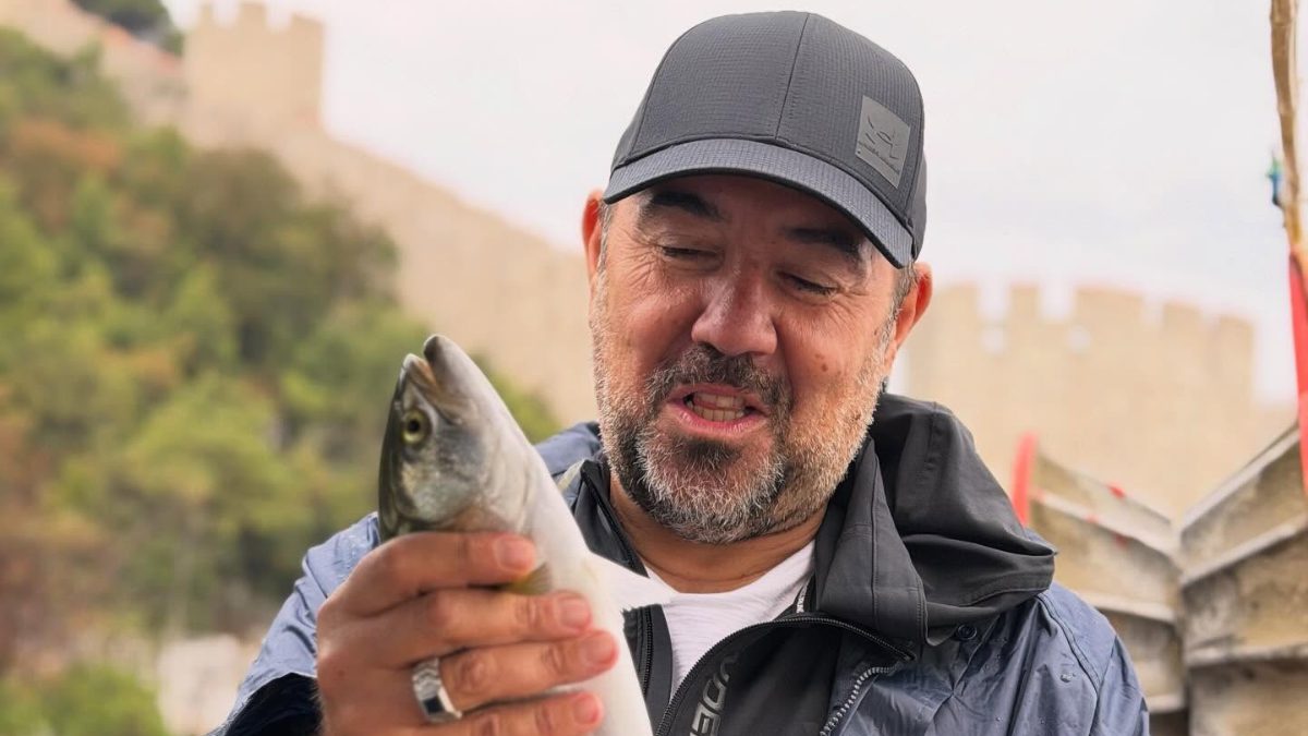 Son dönemde verdiği kilolarla adından söz ettiren Ata Demirer, spor