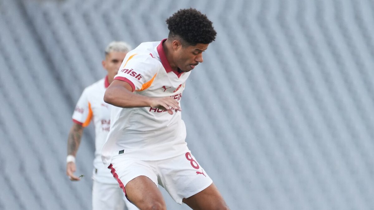 Galatasaraylı Gabriel Sara'nın, Suriye Milli Takımı'ndan davet aldığı iddiası gündeme