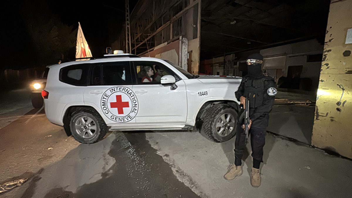 Hamas, Gazze'de ateşkes ve esir takası anlaşması kapsamında enkaz altından