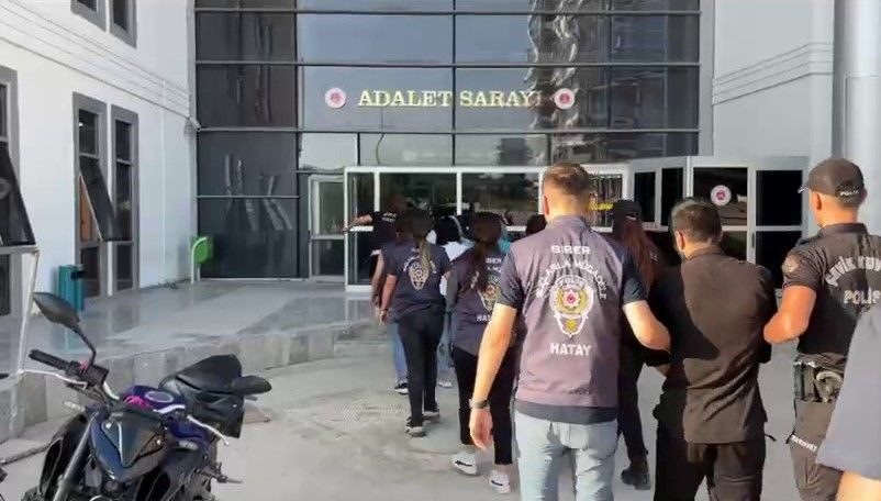 Hatay merkezli 5 ilde polis ekiplerince gerçekleştirilen yasa dışı bahis