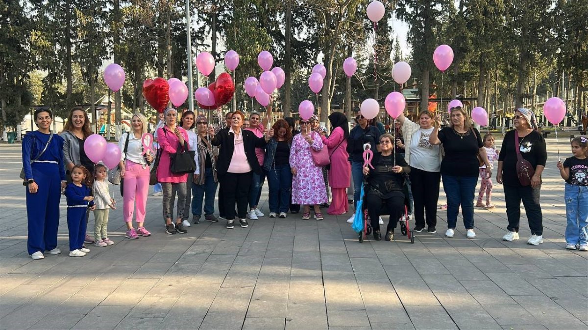 Hatay'da meme kanserini yenen 55 yaşındaki Hatice Eryaşar, meme kanserine