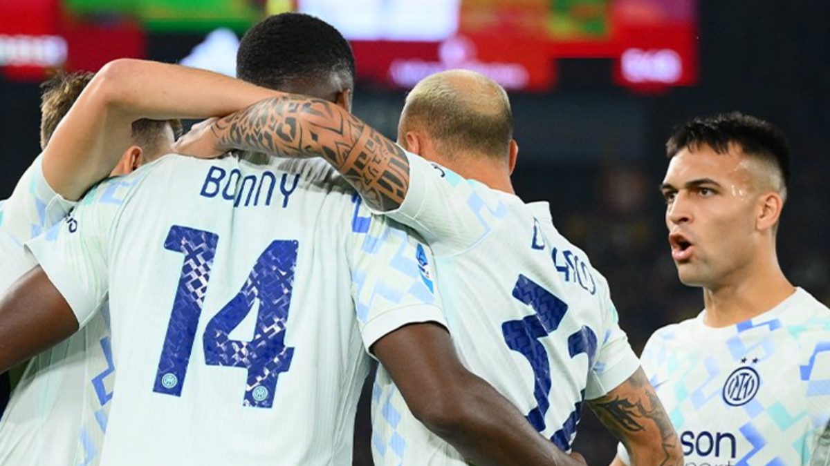 Inter, Serie A'nın 7. haftasında deplasmanda Roma'yı 1-0'lık skorla mağlup