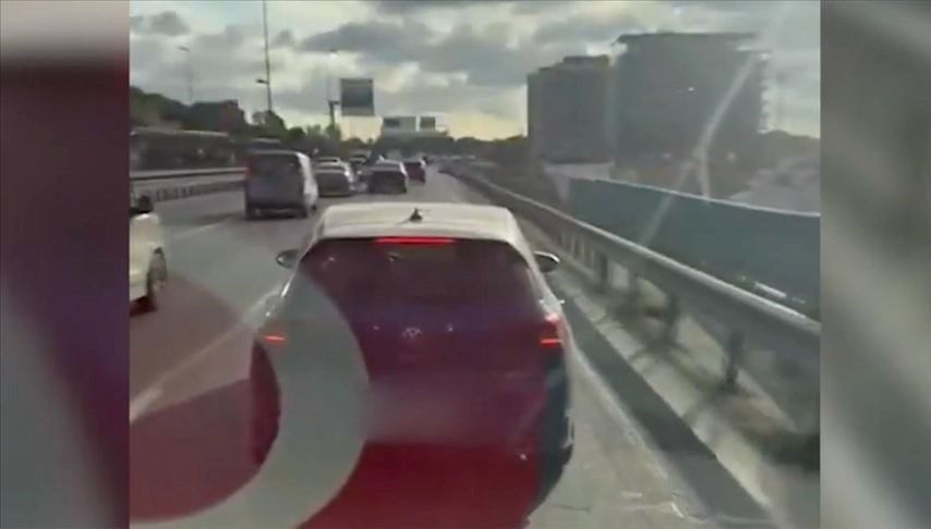 İçişleri Bakanı Ali Yerlikaya, İstanbul'un Şişli ilçesinde ambulansa yol vermeyen