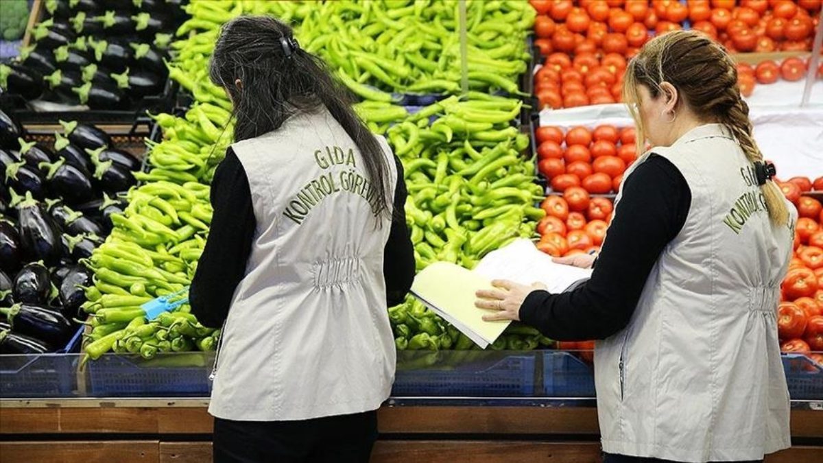 Türkiye genelinde yapılan gıda denetimleri devam ederken, İstanbul'da yapılan çalışmaların