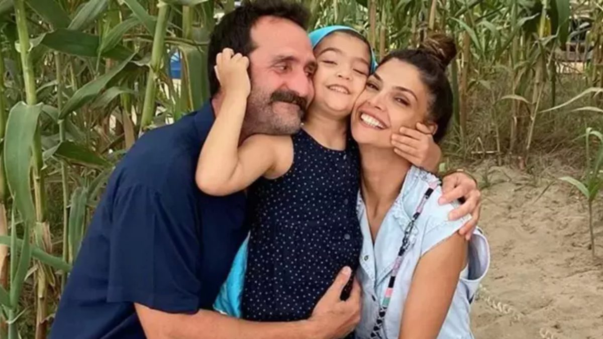 Çakallarla Dans filmlerinin en beğenilen karakterlerinden başarılı oyuncu Timur Acar,