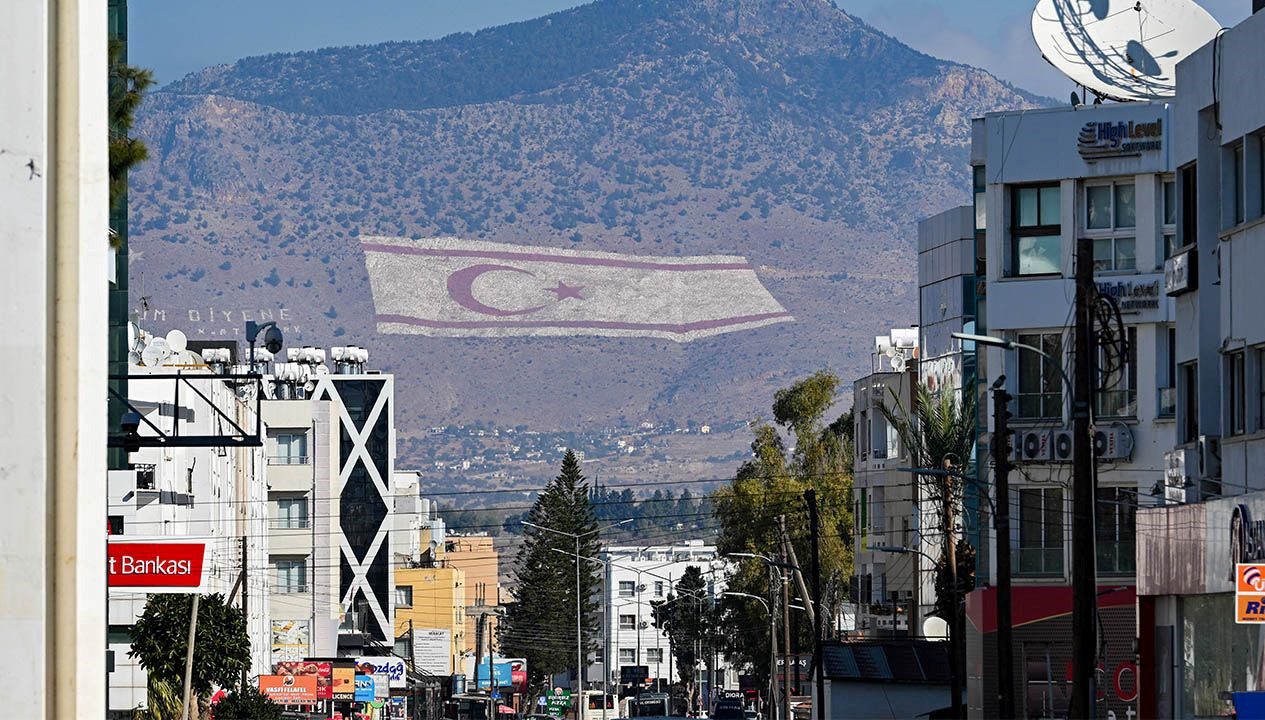 KKTC’de Cumhurbaşkanı değişikliği ardından yeni döneme yönelik değerlendirmelerle, müzakere sürecine