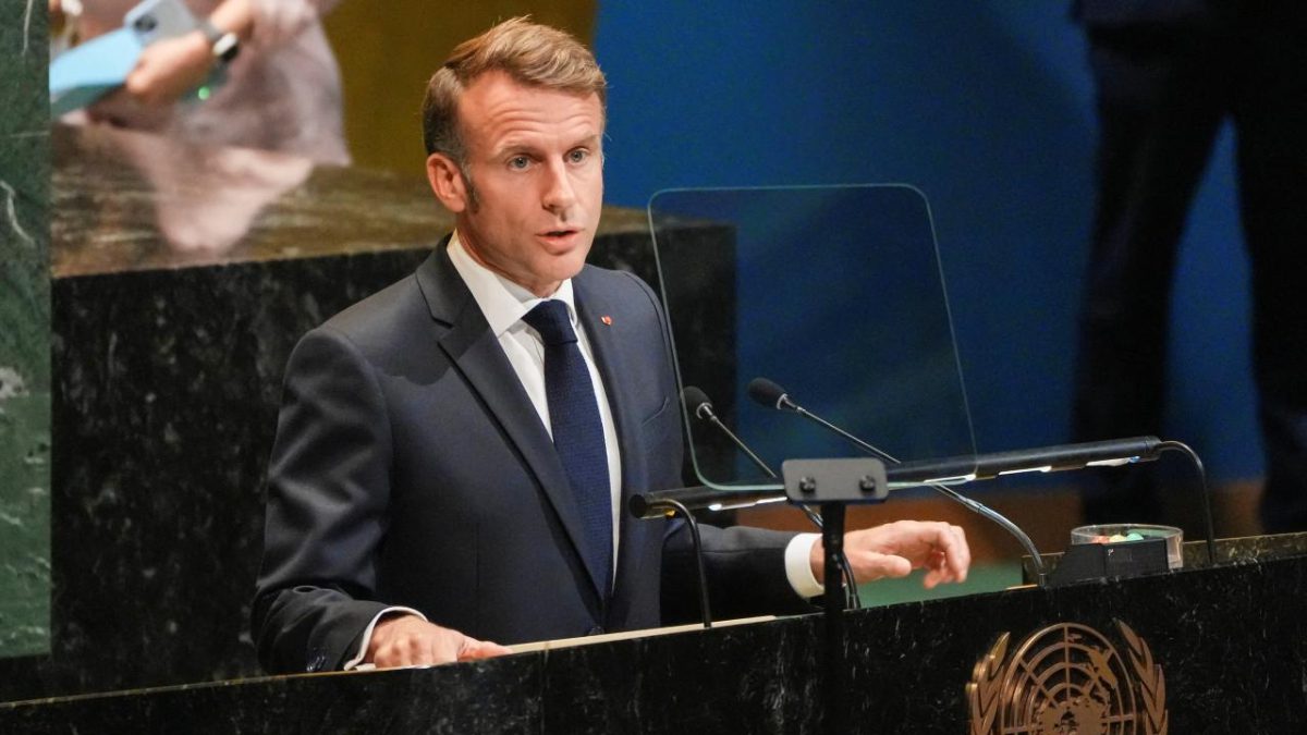 Fransa Cumhurbaşkanı Emmanuel Macron’a olan destekler gittikçe düşüyor. Fransız gazetesi