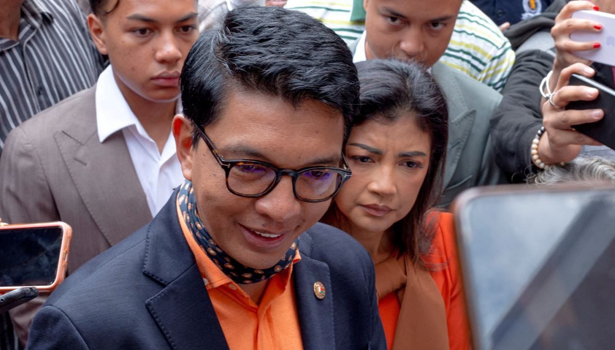Madagaskar’da Cumhurbaşkanı Andry Rajoelina’nın Fransız ordusuna ait bir uçakla ülkeden