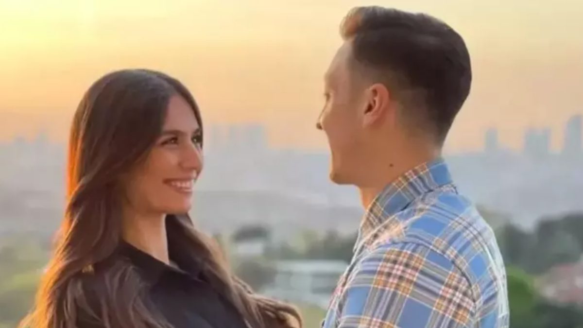 Amine Gülşe, eşi Mesut Özil’in kendisinin dizi ve filmlerde rol
