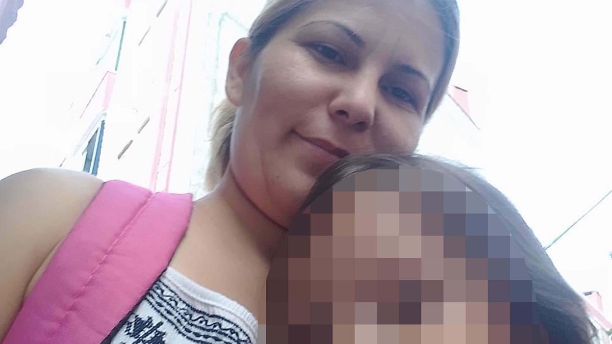 Menteşe ilçesinde dini nikahla birlikte yaşadığı Hanife Yılmaz'ı üzerine benzin