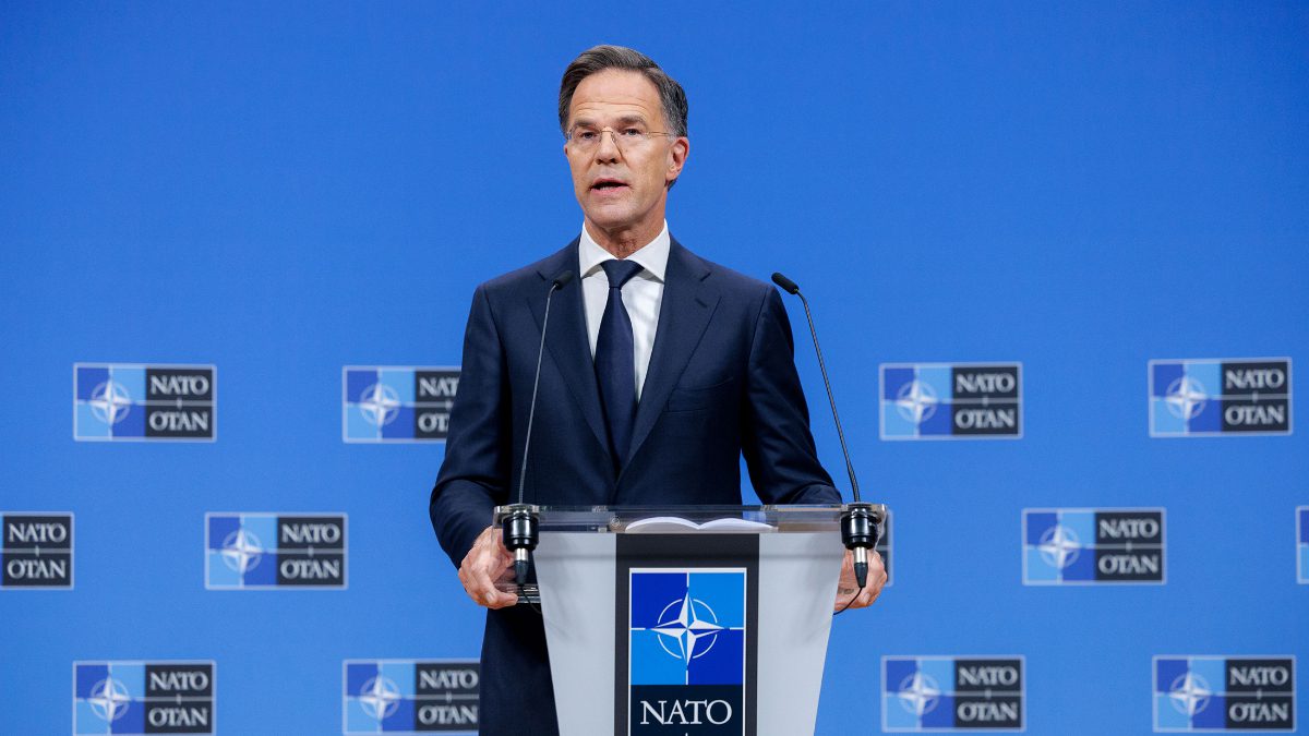 NATO Genel Sekreteri Mark Rutte, Ukrayna’ya desteğin artarak sürmesi gerektiğini