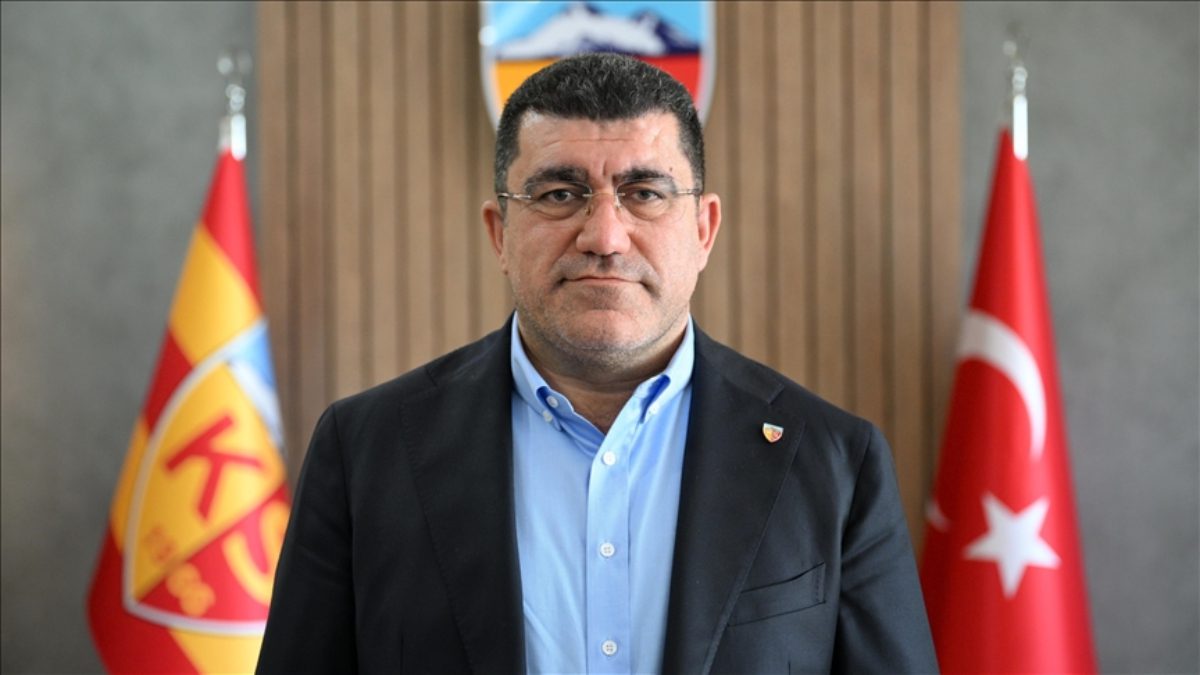 Kayserispor Kulüp Başkanı Nurettin Açıkalın, "Kayserispor zor günlerin takımıdır. Genlerinde