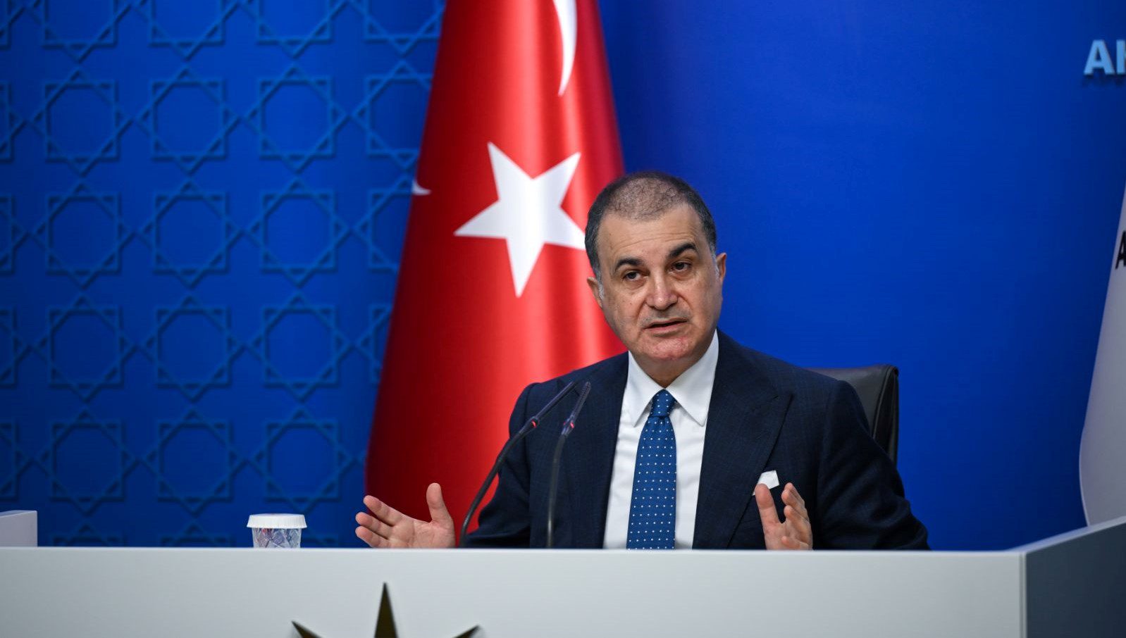 AK Parti Sözcüsü Ömer Çelik, terörsüz Türkiye sürecinin bir devlet