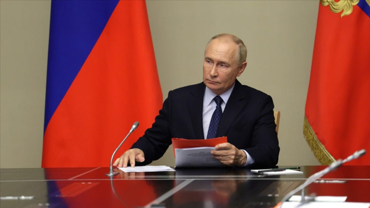 Rusya Devlet Başkanı Vladimir Putin, ABD Başkanı Donald Trump ile