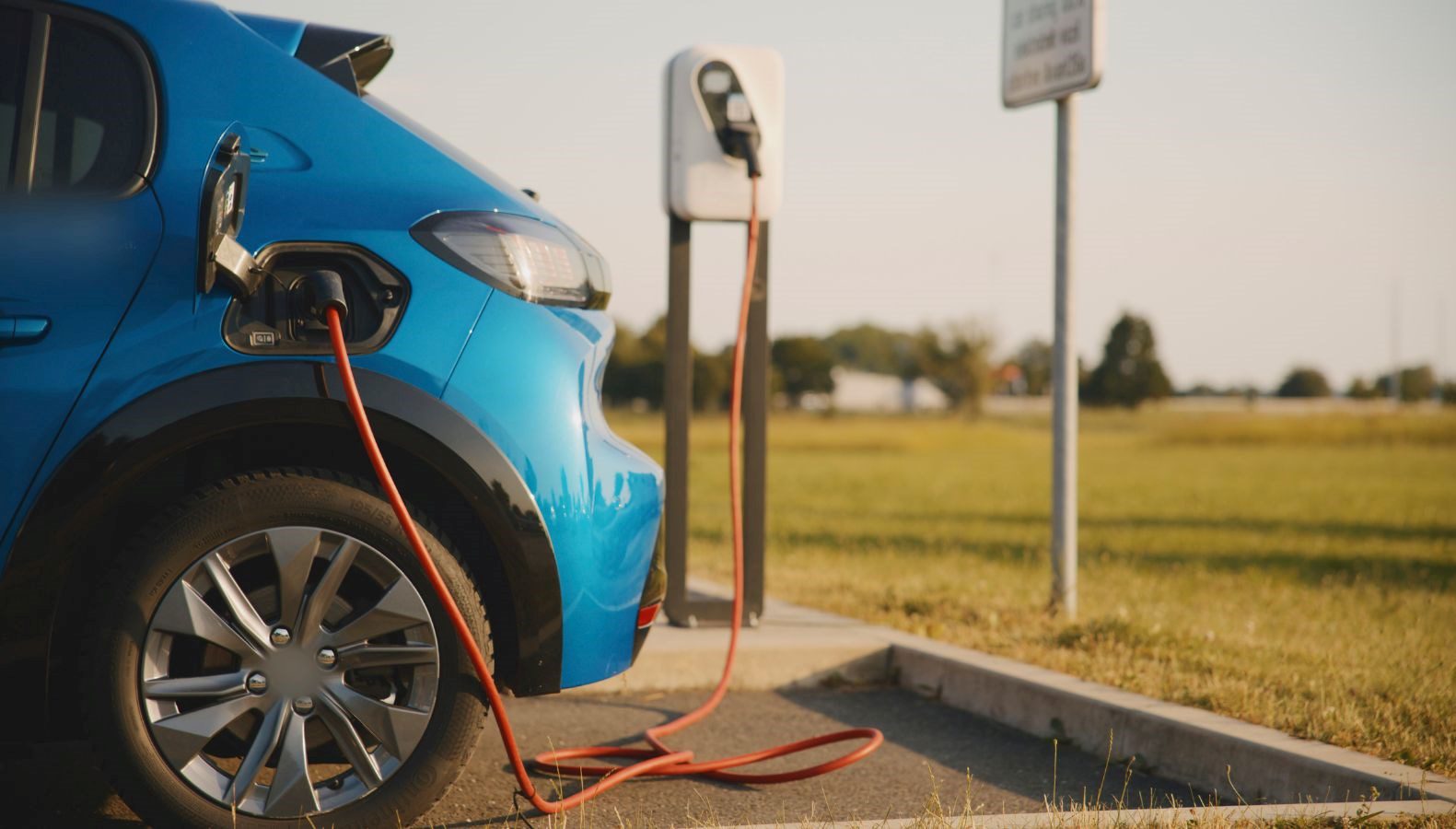 800 bin Avrupa otomobilinin analizi, plug-in hibritlerden kaynaklanan gerçek dünyadaki