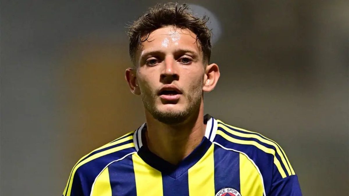Fenerbahçe'nin tartışılan ismi Sebastian Szymanski için Polonyalı futbolcu Michal Nalepa'dan