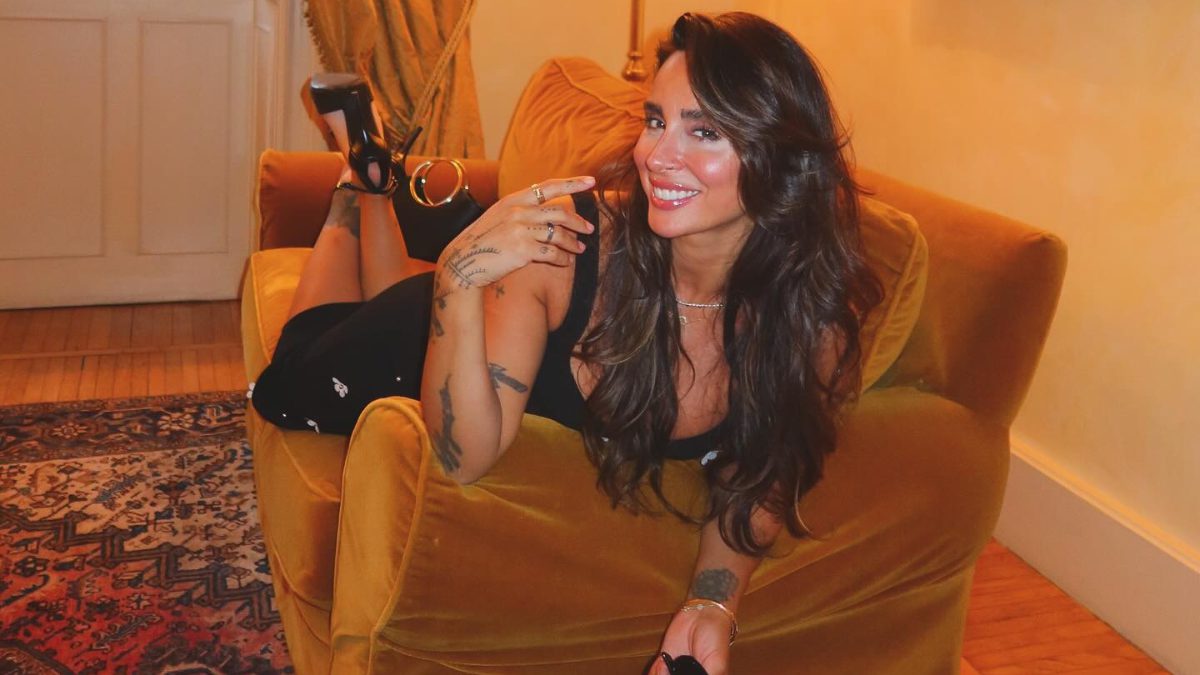 Hala toplanması beklenilen Hepsi grubunun üyelerinden Yasemin Yürük, eski futbolcu
