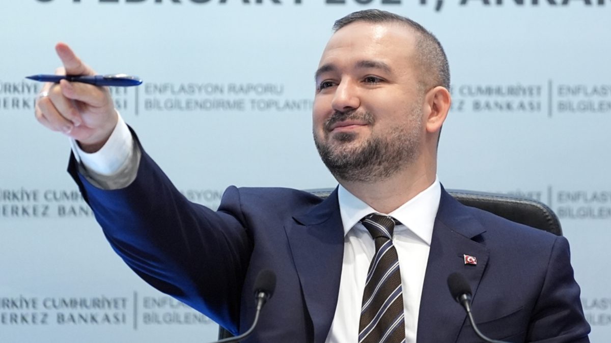 Merkez Bankası yılda dört kez enflasyon hedefi ile ilgili rapor
