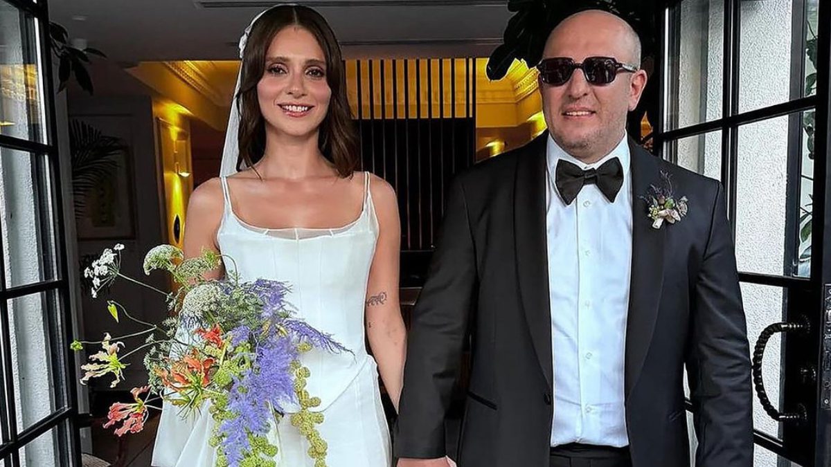 Serkan Keskin ile mutlu bir evliliği olan Meriç Aral geçtiğimiz