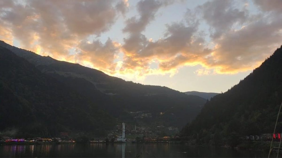 Trabzon Uzungöl semalarında timelapse yöntemiyle kaydedilen bulut geçişleri görsel şölen