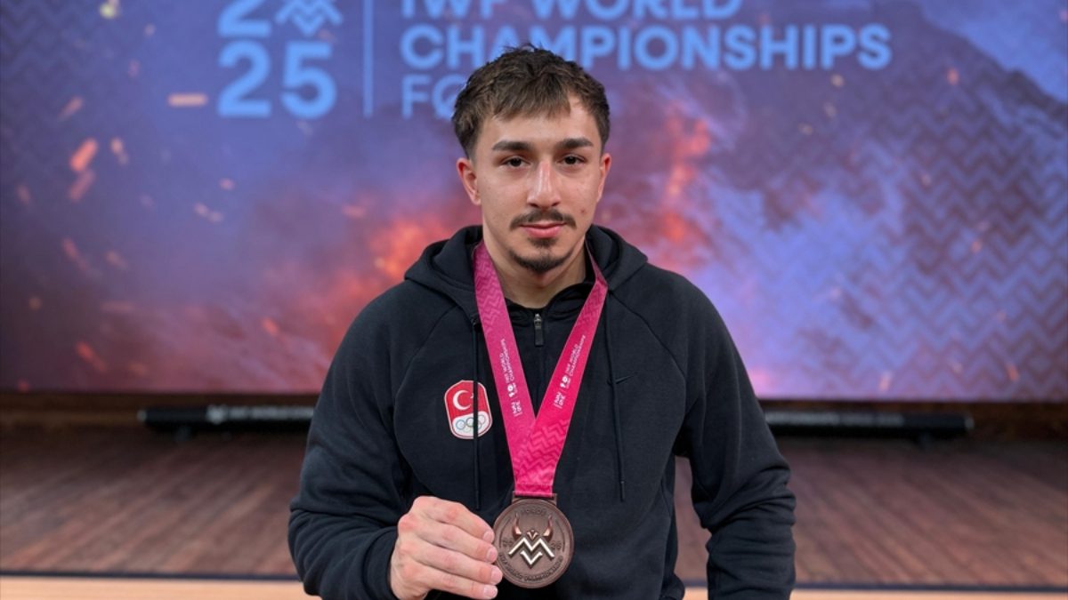Norveç'te devam eden 2025 Dünya Halter Şampiyonası'nda milli sporcu Yusuf