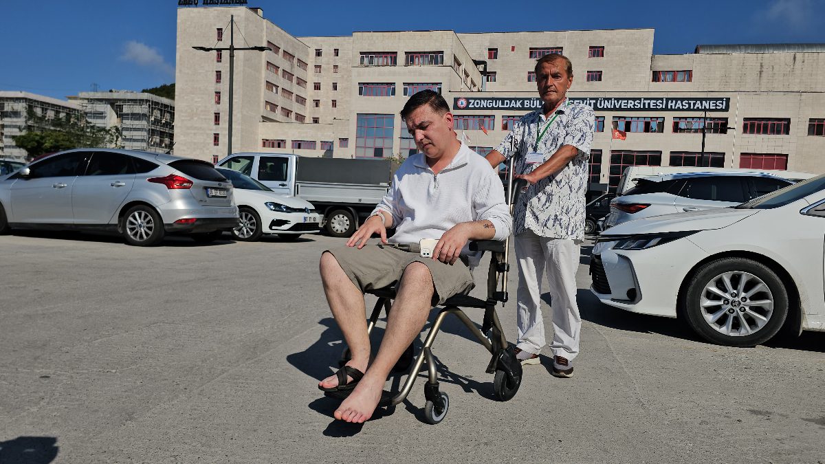 Karın ağrısı şikayeti ile hastaneye başvurup, herhangi bir tetkik yapılmadan