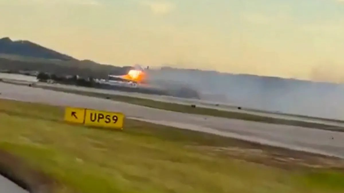 Kentucky eyaletinde kargo uçağının kalkıştan kısa süre sonra düşmesi sonucu