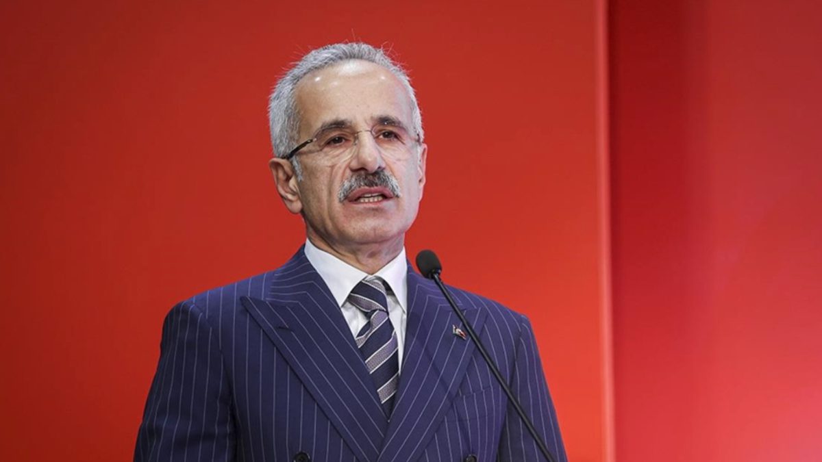 Ulaştırma ve Altyapı Bakanı Abdulkadir Uraloğlu'nun liderliğinde 32 bin 845