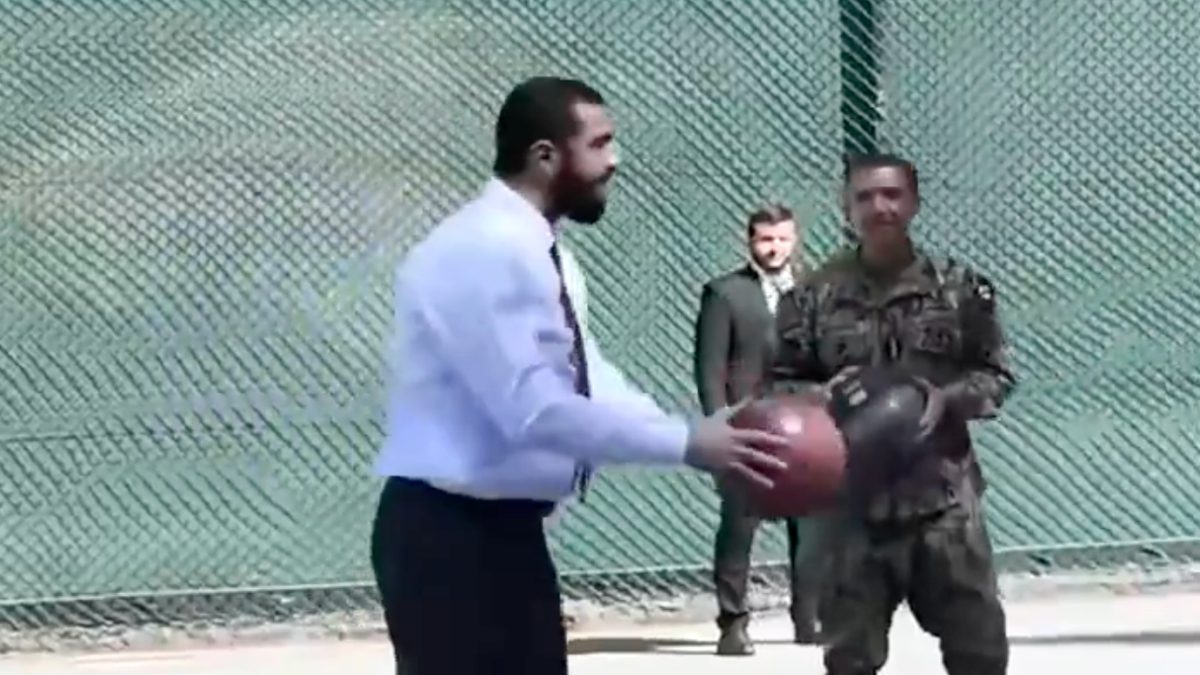 Suriye Cumhurbaşkanı Ahmed Şara ve Suriye Dışişleri Bakanı Esad Şeybani,