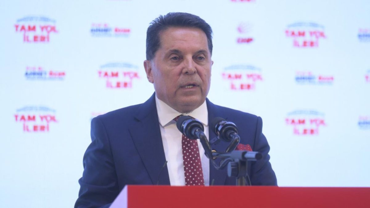 PKK üyesi olmak suçundan tutuklanmasının ardından Esenyurt Belediye Başkanlığı görevinden