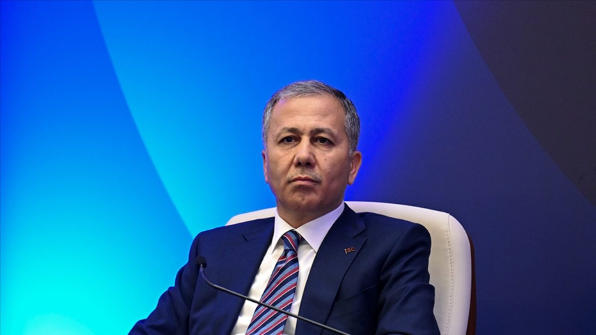 İçişleri Bakanı Ali Yerlikaya, emniyet güçlerine yönelik yürütülen özlük hakları